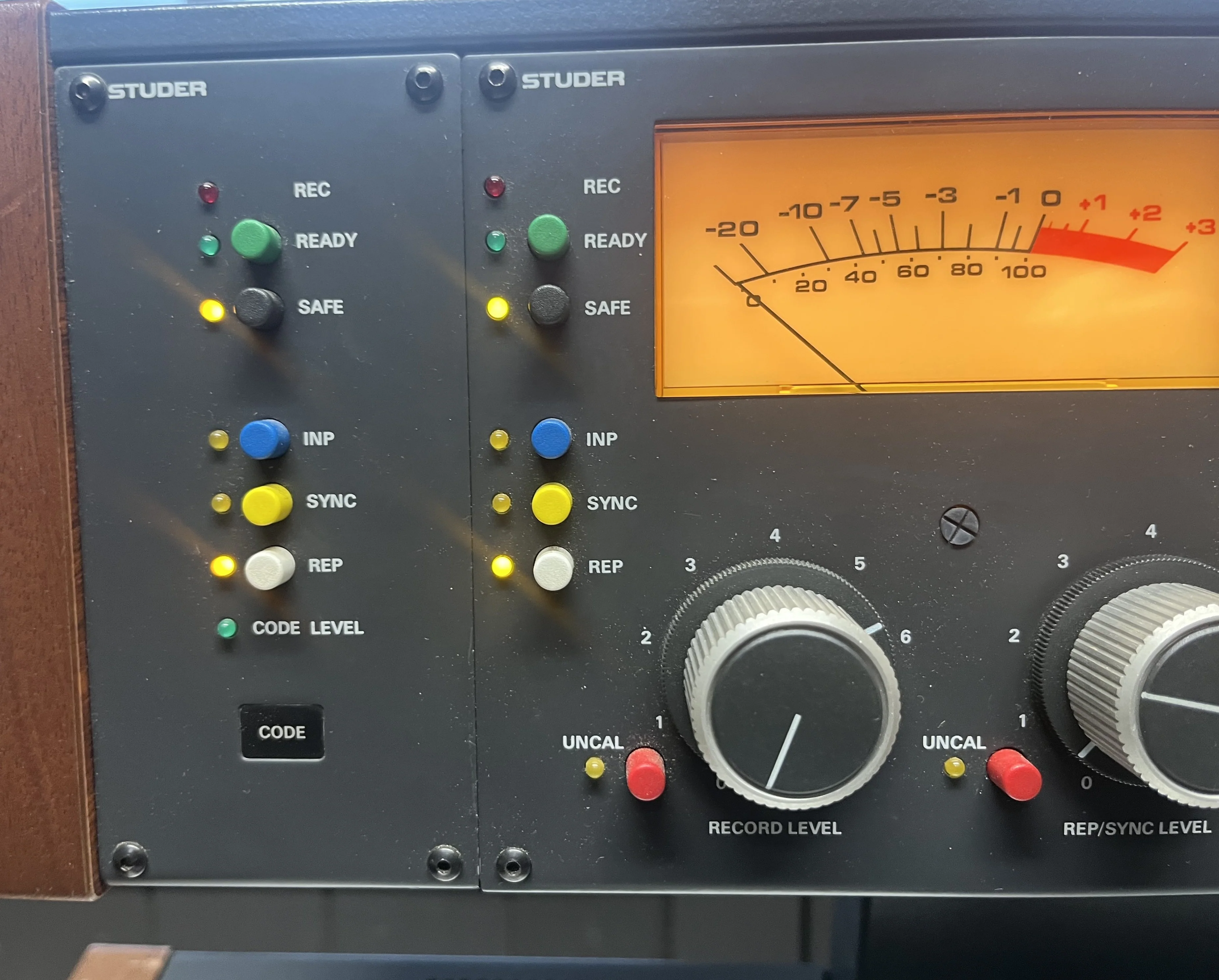 Studer A812 Reel to Reel Tape Machine - Image 5