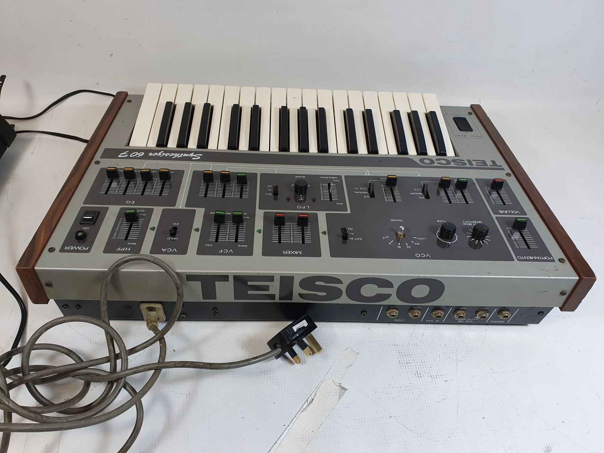 Teisco 60F - Image 2