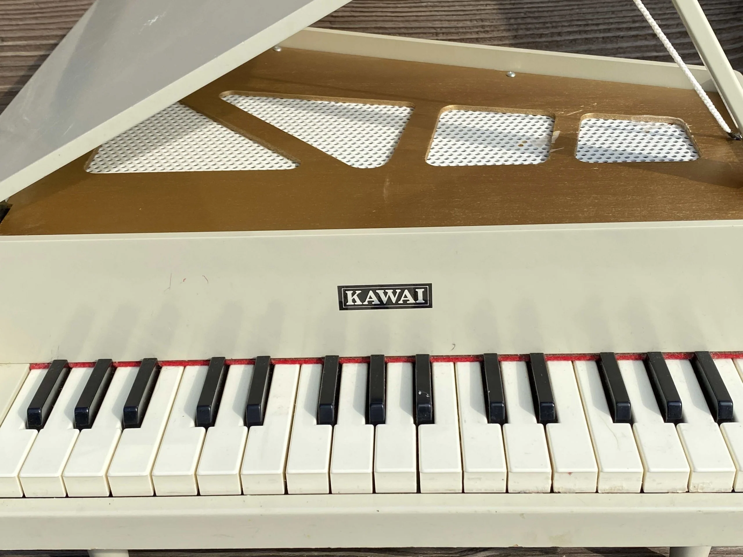 Toy Store: Kawai Toy Grand Piano - Image 5