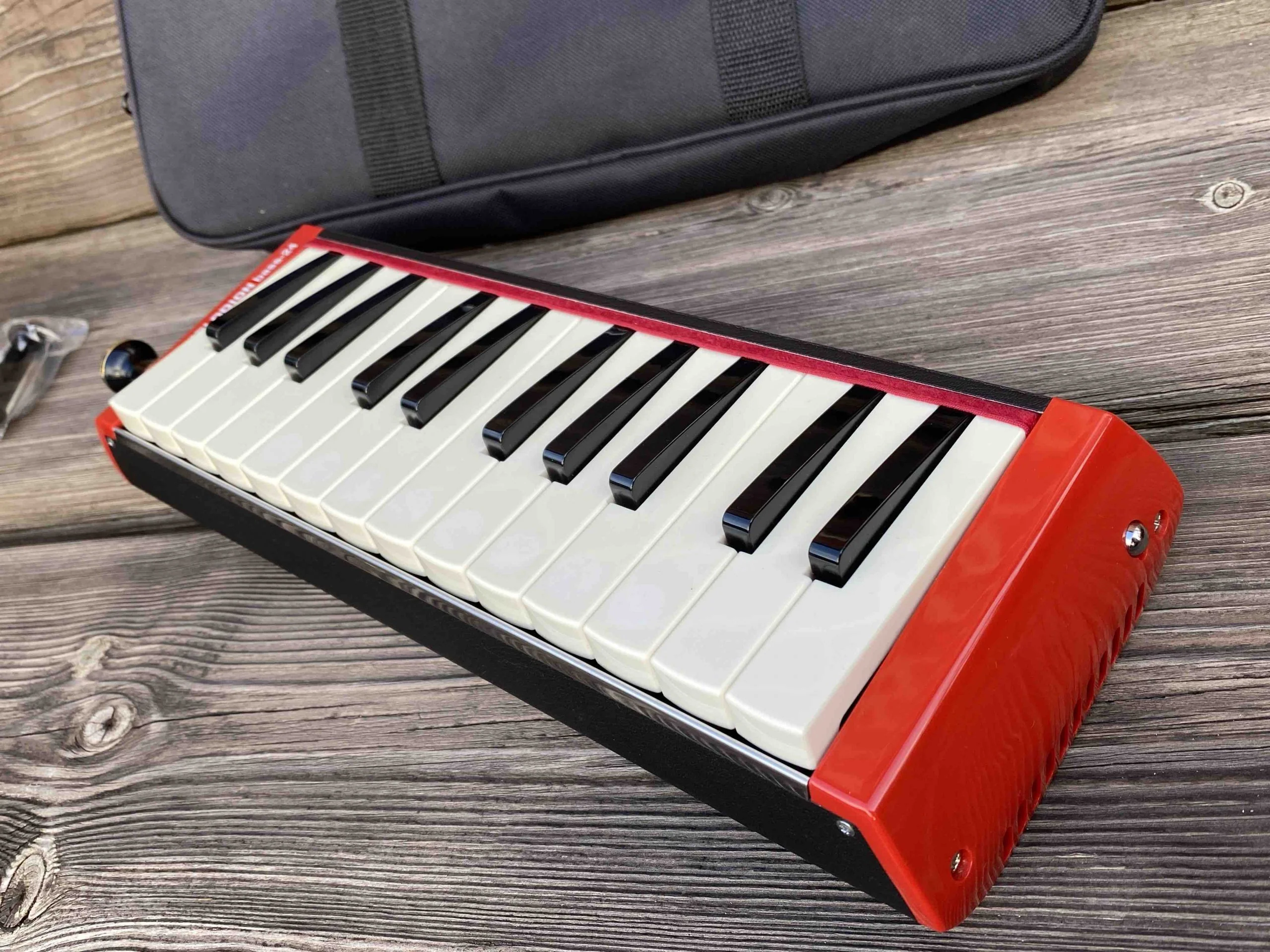 Toy Store: Suzuki Bass Melodica B-24 (Melodian) - Image 4