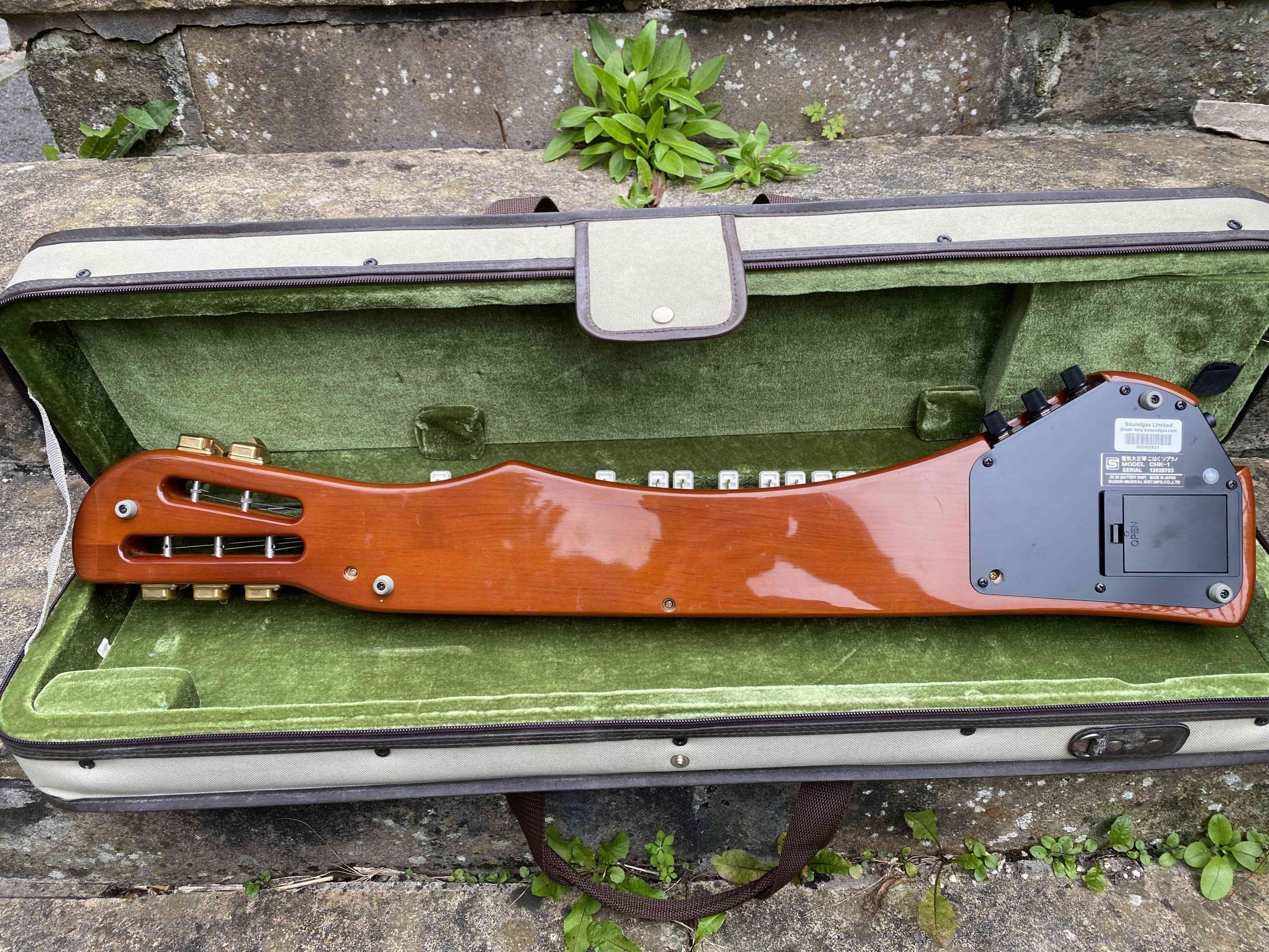Toy Store: Suzuki Kohaku CHK-1 Soprano Electric Taishogoto (Copy) - Image 7
