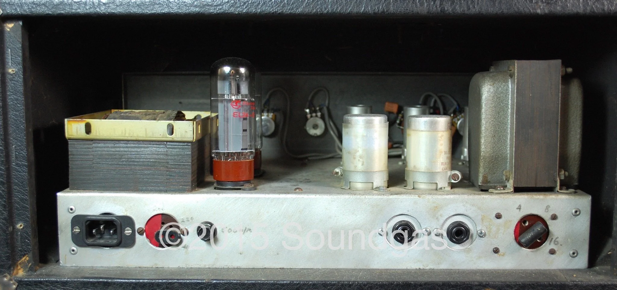 Wallace AC 2000 XT MkIII Amp & Cab - Image 10