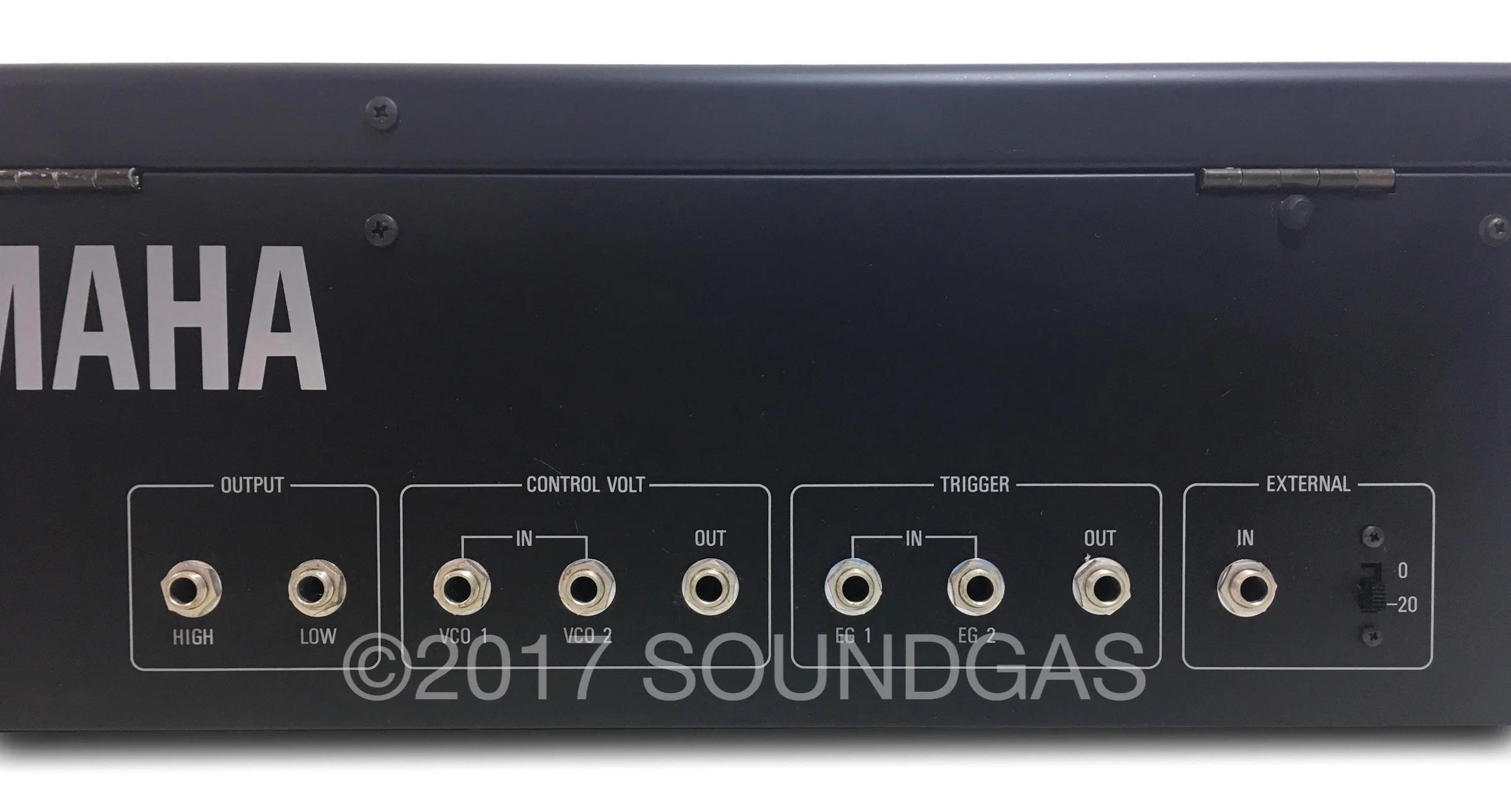 Yamaha CS-15 - Image 10