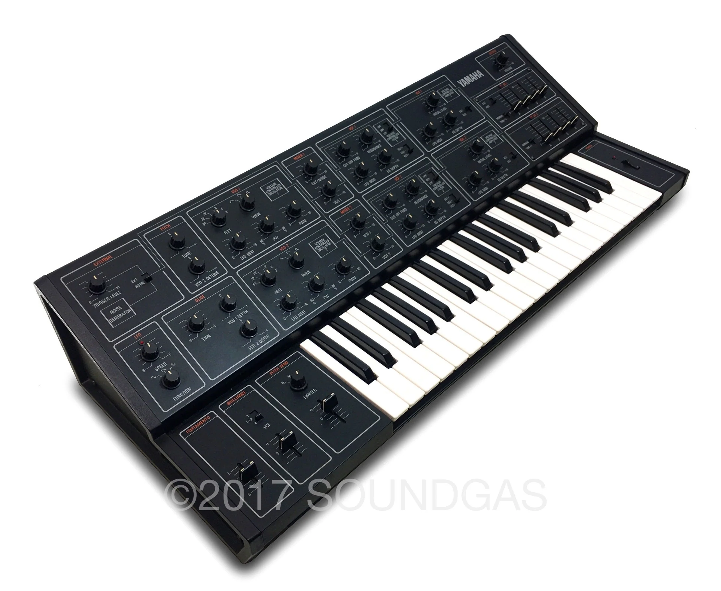 Yamaha CS-15 - 240v - Image 8
