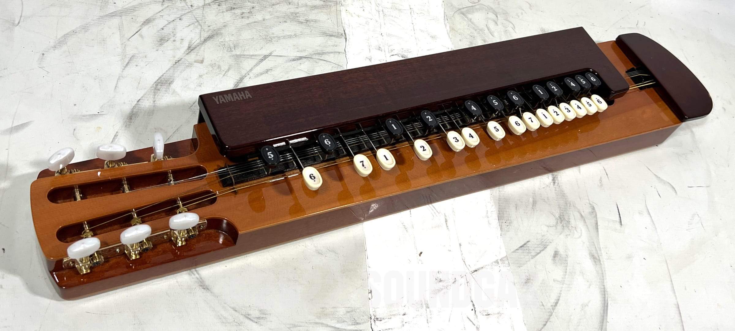 Yamaha TH-10E Electric Taishogoto - Image 5